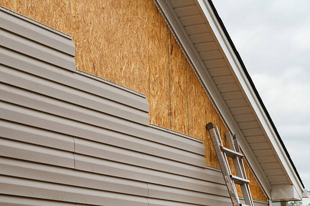 24/7 Emergency Vinyl Siding experts in Glen Richey, PA